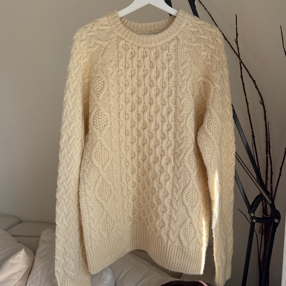 Zara Cream Cable Knit Sweater